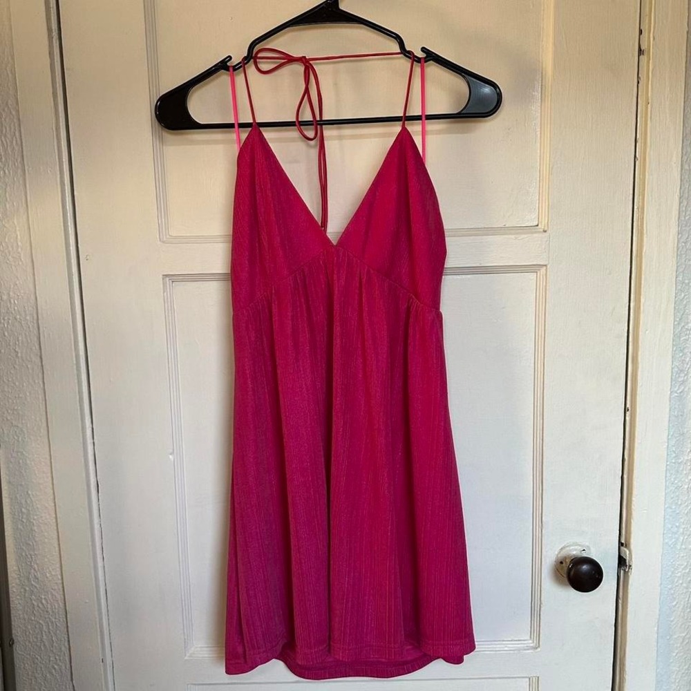 Superdown Hot Pink Top – Size Small‎
